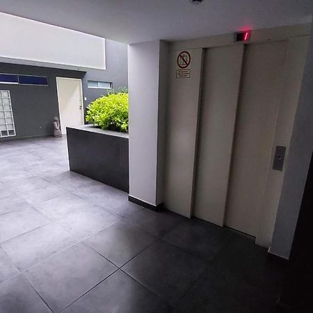 Confortable And Functional Apartment In Miraflores ! Lima Bagian luar foto
