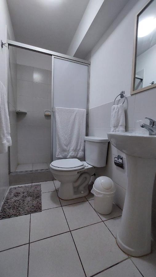 Confortable And Functional Apartment In Miraflores ! Lima Bagian luar foto